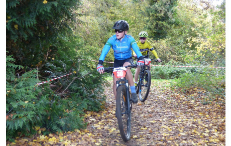 2025.11.01 et 2 CCX/VTT HENIN-B &amp; AUCHY LES M